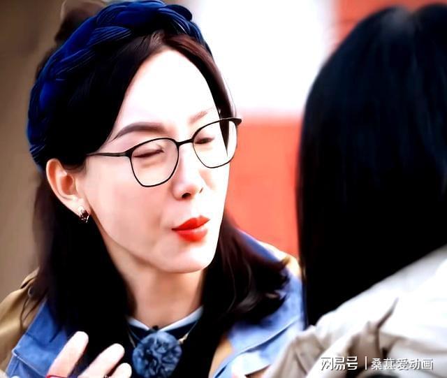 跟老公吃遍美食脾胃吃坏2年没吃过水果凯发k8网站陈数首谈14年婚姻后悔(图8) 跟老公吃遍美食脾胃吃坏2年没吃过水果凯发k8网站陈数首谈14年婚姻后悔(图8)